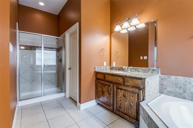 Building Photo - 9555 Crown Ridge Dr