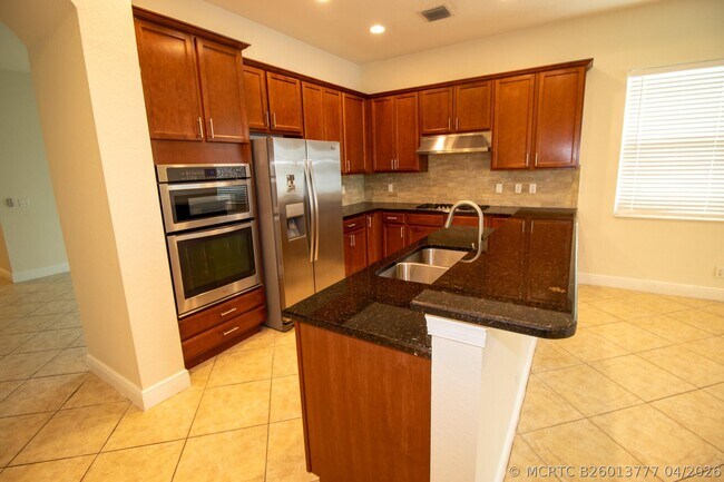 Building Photo - 8253 NW 118th Way