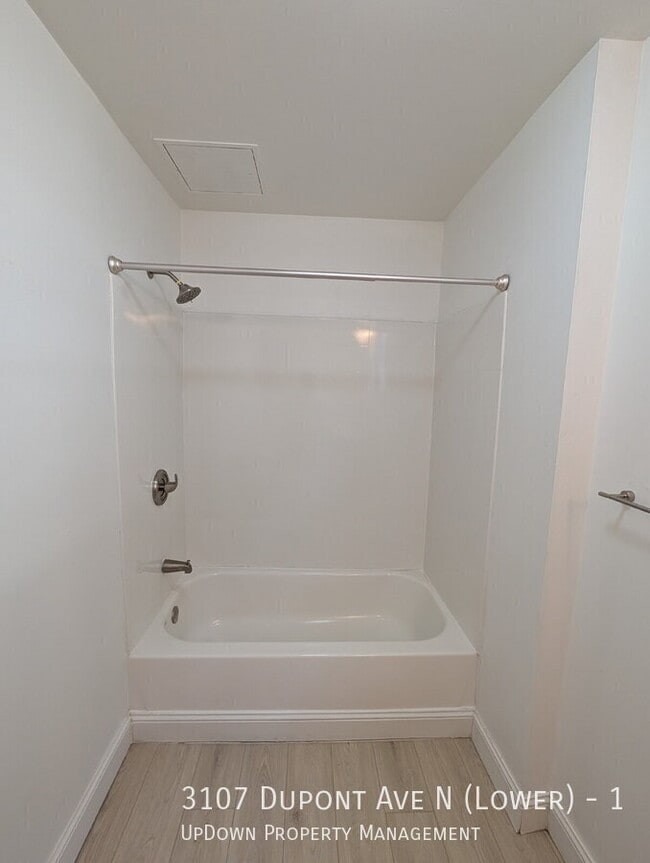 Building Photo - 3107 Dupont Ave N