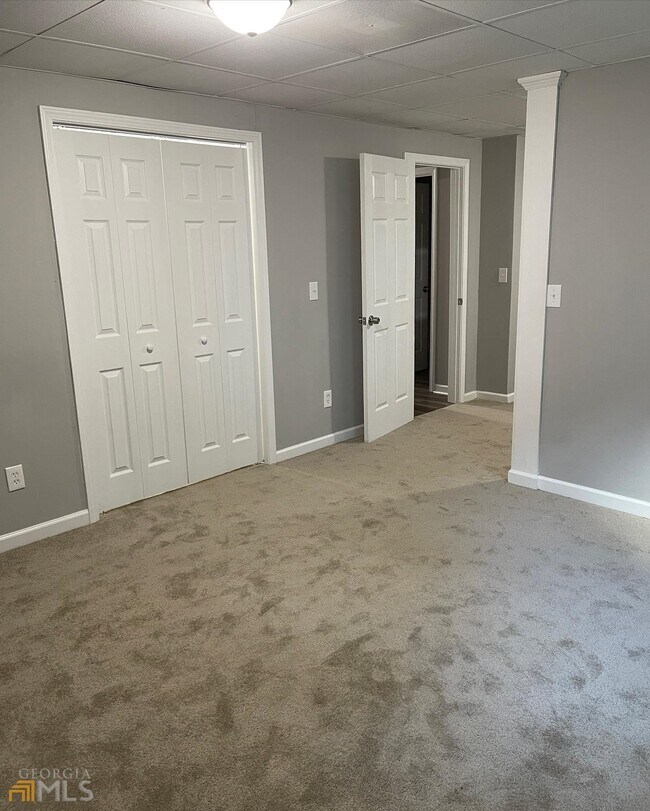 Building Photo - 509 Ashford Ct