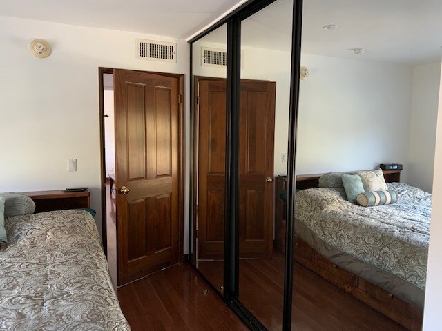 Bedroom - 456 S Spalding Dr