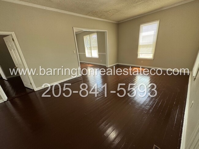 Building Photo - 5521 Court I