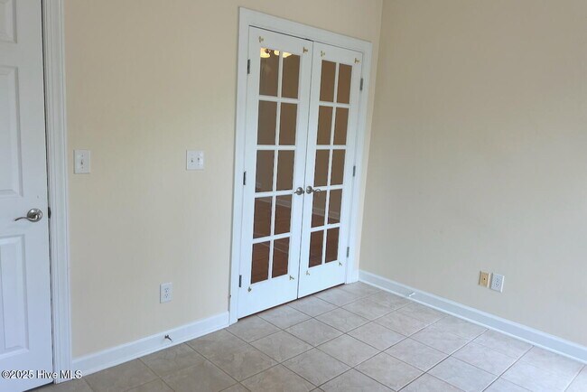 Building Photo - 1032 Lake Norman Ln