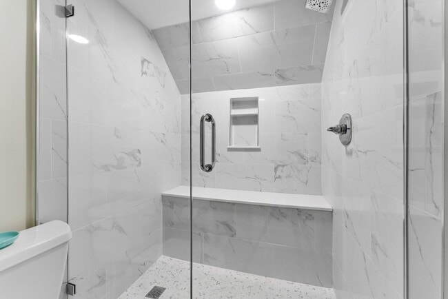 Building Photo - 1605 S US Hwy 1