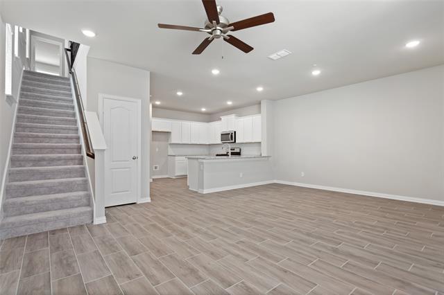 Building Photo - 3718 Malibu Dr