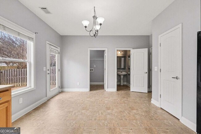 Building Photo - 4072 Creekrun Cir