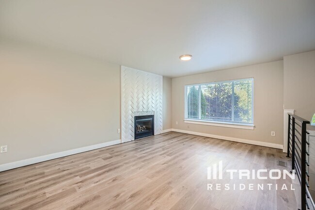 Building Photo - 14716 69th Ave Ct E