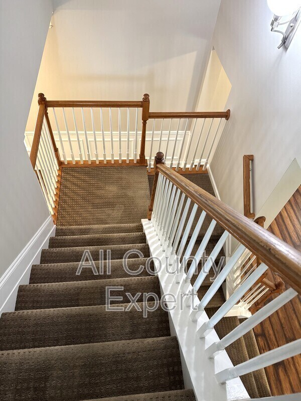 Building Photo - 6020 Falls Landing Dr