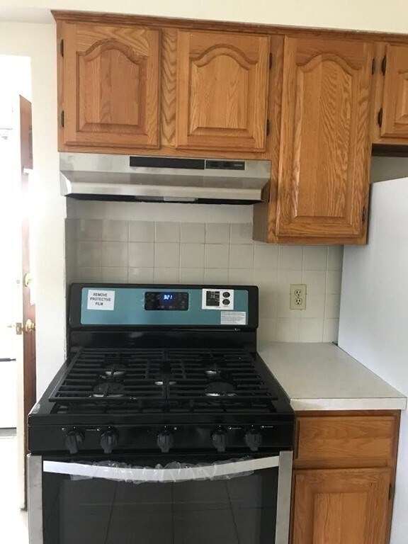 Building Photo - 75 Varnum St