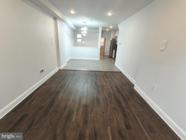 Building Photo - 1113 Wallace St