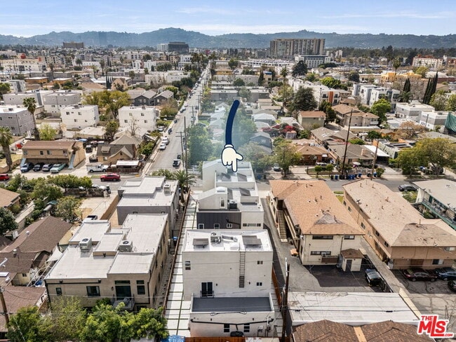 Building Photo - 11255 Hatteras St