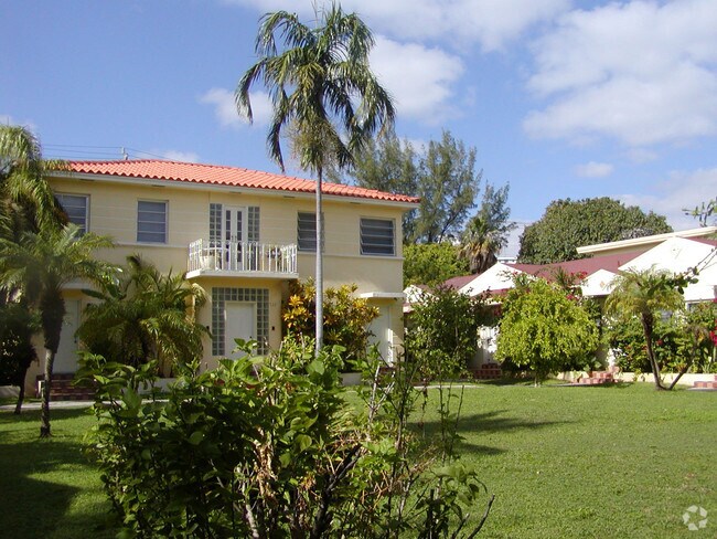 Building Photo - Sunrise Court