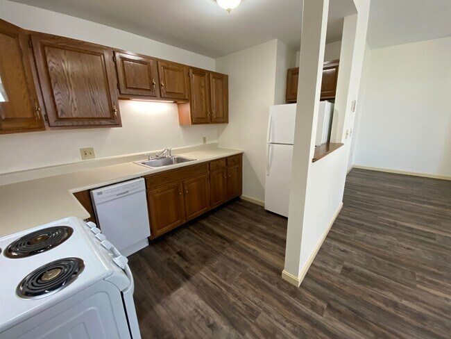 Building Photo - 124 Orange St