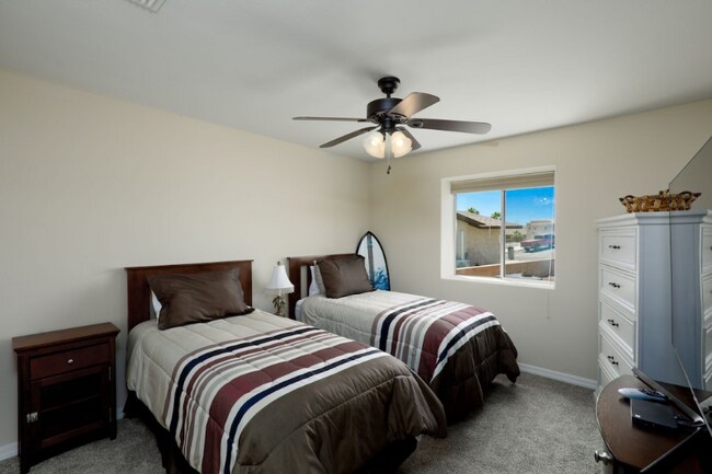 Building Photo - 1820 Ambas Dr