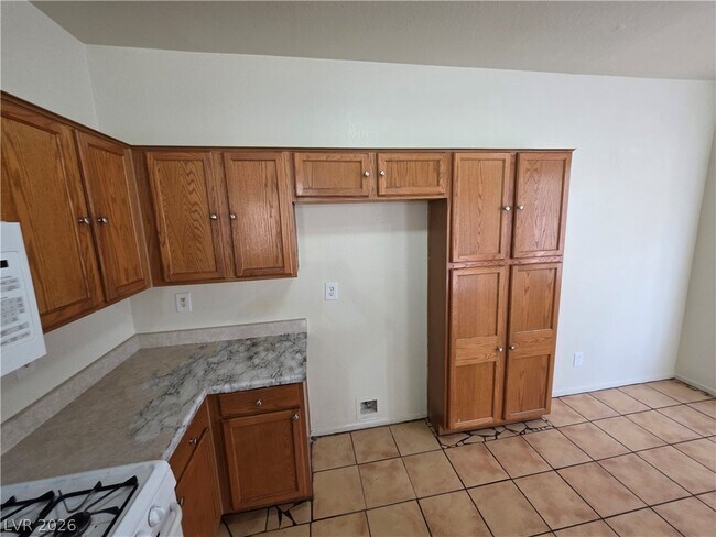 Building Photo - 2506 Lady Elizabeth Ct