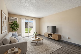 Building Photo - Broadmoor Springs
