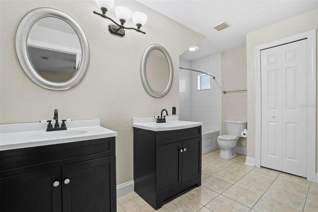 Building Photo - 3330 Las Campos Pl