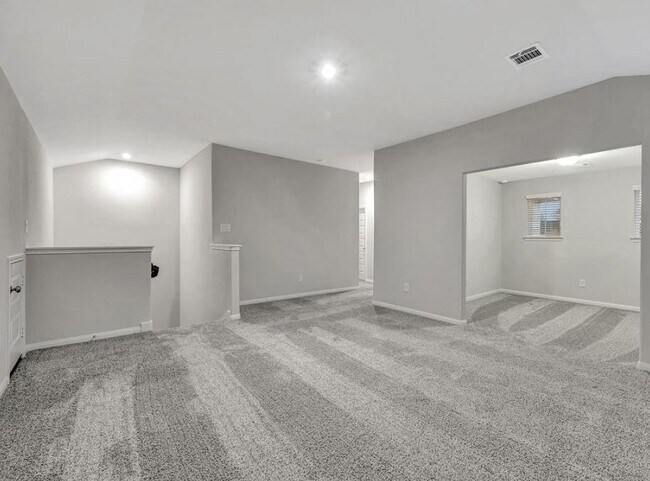 Building Photo - 216 Cresta Cv Ct