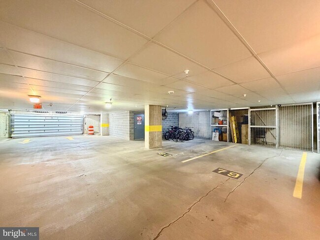 Building Photo - 6301 Edsall Rd