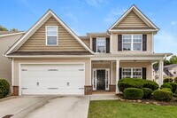Building Photo - 107 Crescent Woode Way