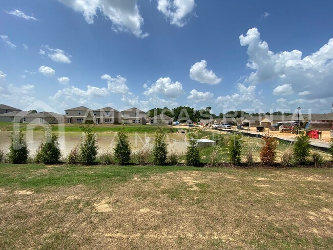 Building Photo - Home for Rent in Odenville, AL! View with 48 Hours Notice!