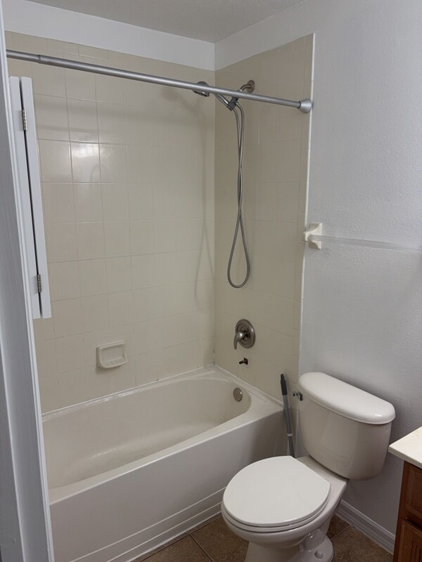 Building Photo - 4187 Pitch Pine Cir