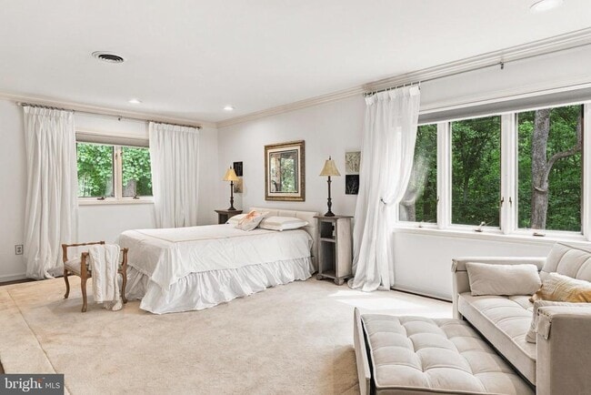 Building Photo - 25 Highfield Ct