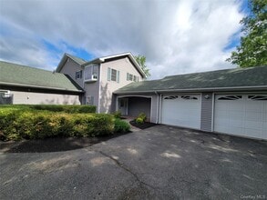 Building Photo - 41 NY-208
