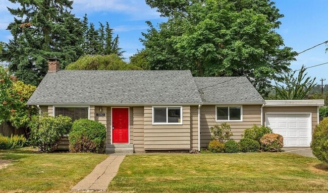 Building Photo - 13743 36th Ave NE