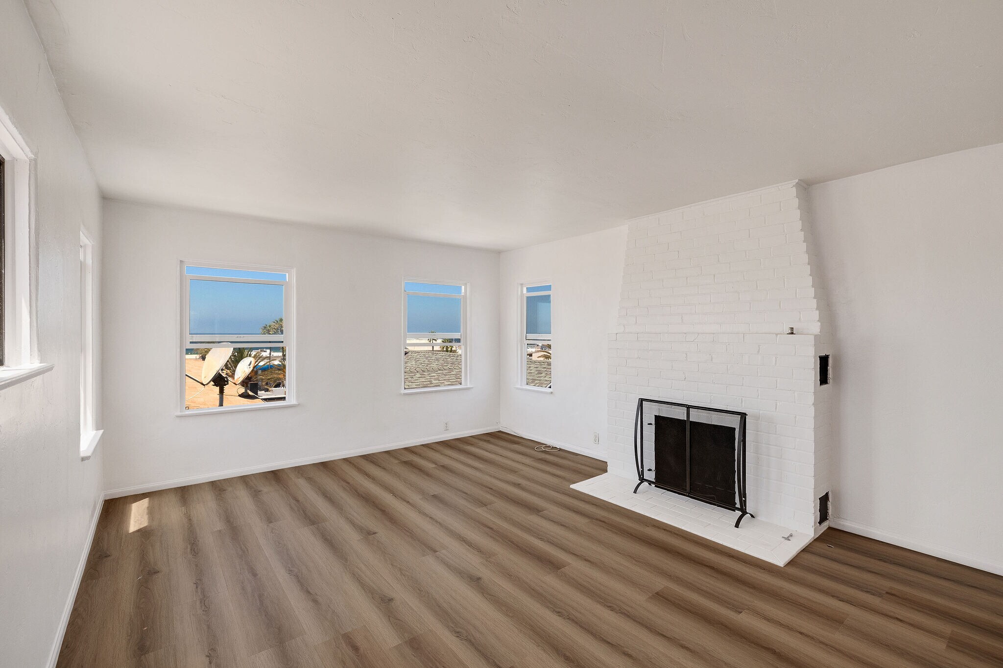 Master Bedroom with Ocean Views - 1150 Manhattan Ave