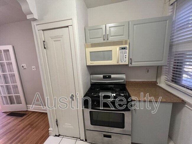 Building Photo - 7080 Mitchell Ave