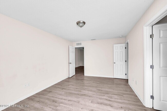 Building Photo - 2603 Lowell Ave