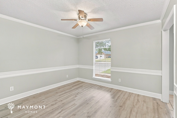 Building Photo - 4011 Villa Ln