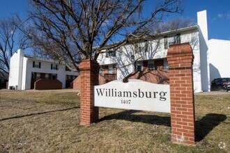 Building Photo - 3 Bed 2 bath Townhome