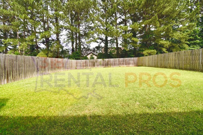 Building Photo - 3 Bed, 2 Bath Home in Ruston!