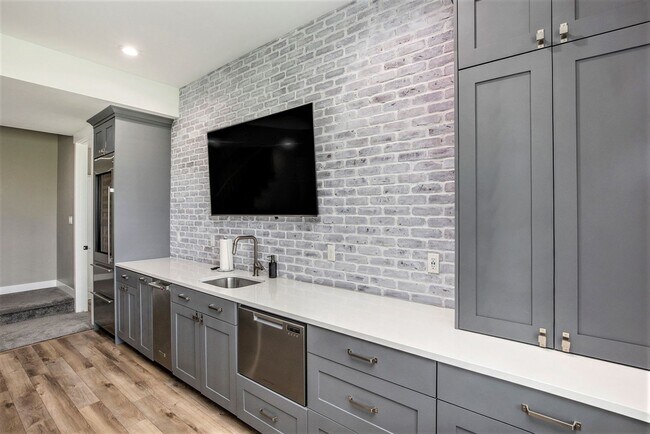 Building Photo - Stunning Custom Home in Harmony Club – Tim...