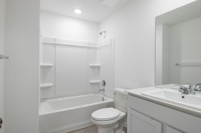 Building Photo - 25653 Rose Creek Dr