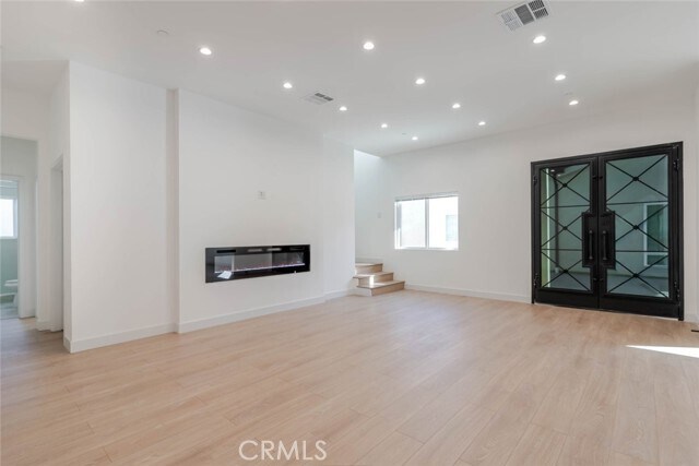 Building Photo - 6850 Ranchito Ave