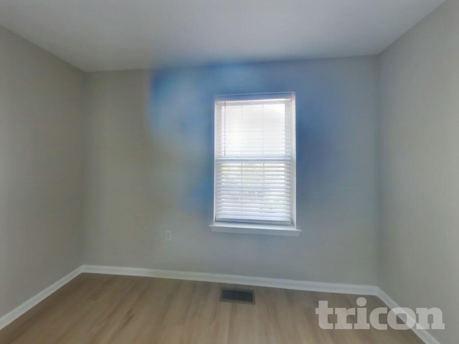 Building Photo - 2201 Grant Ct