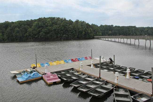 Building Photo - 4249 Avent Ferry Rd