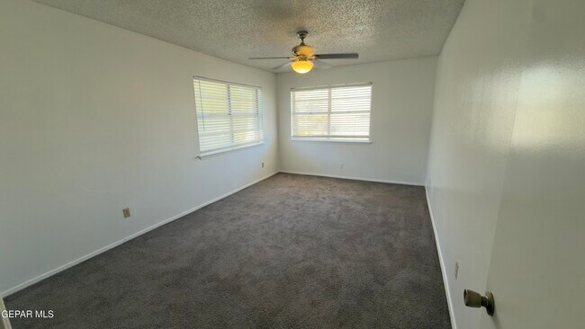 Building Photo - 101 3 N Trevino Rd