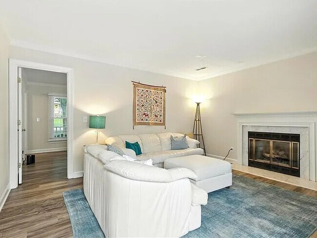 Building Photo - Earn Wealth While Leasing - Like a Homeown...