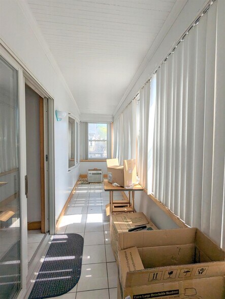 Building Photo - 71 Pennsylvania Ave