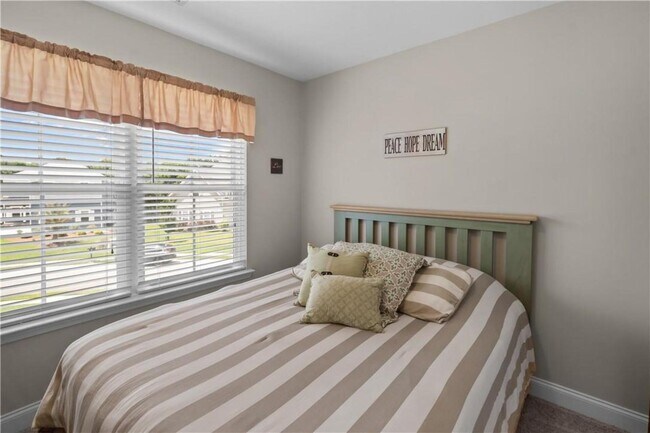 Building Photo - Flexible Space for Every Lifestyle! 4 Bedrooms Plus Loft & Bonus Room in Richmond Hill, GA