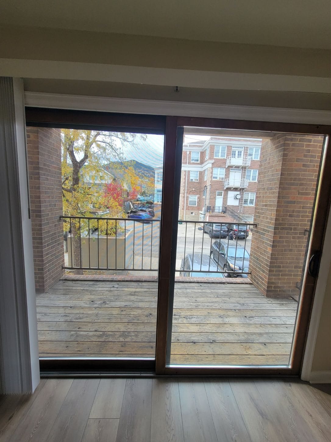 Building Photo - 1085 Broadway St