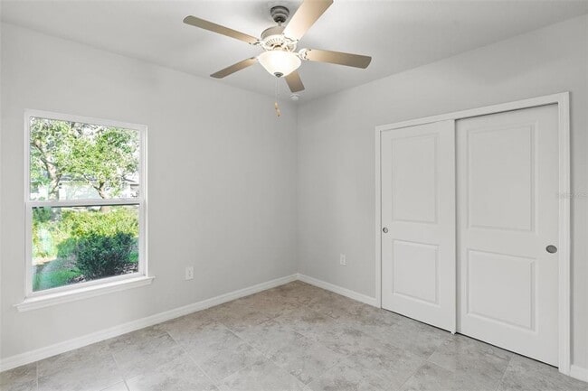 Building Photo - 7035 W Price Blvd