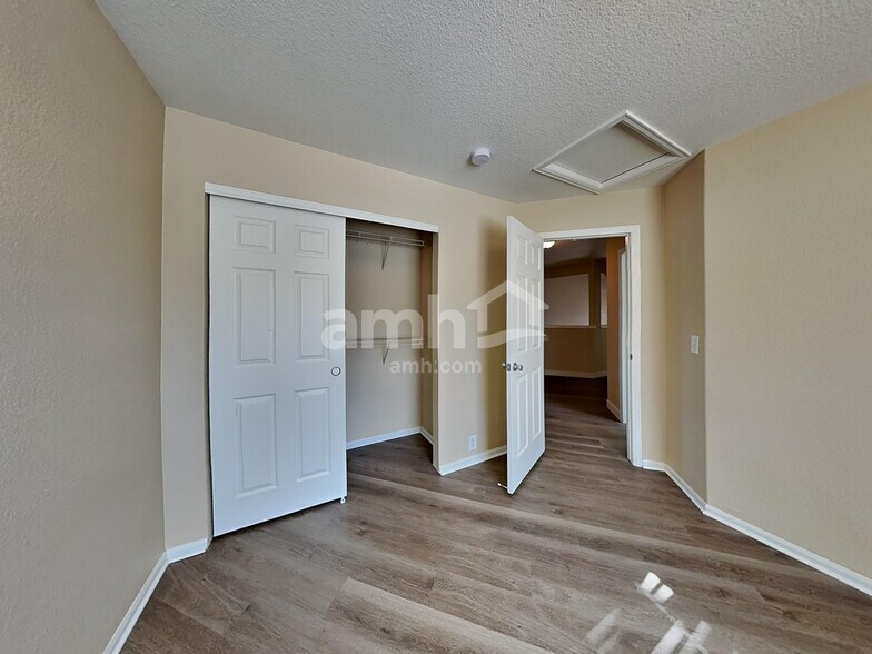 Building Photo - 15396 E 99th Pl