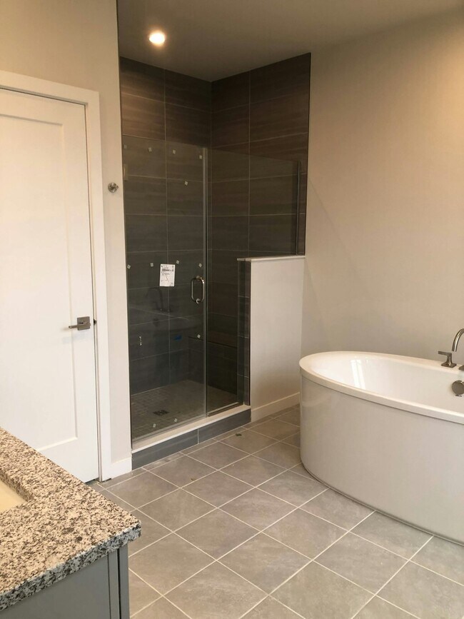 Building Photo - 22188 Webster Pk Ter