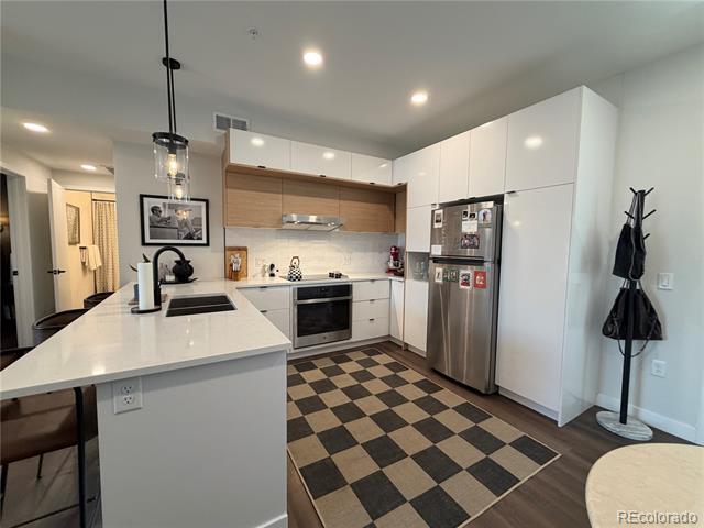 Building Photo - 2120 N Downing St