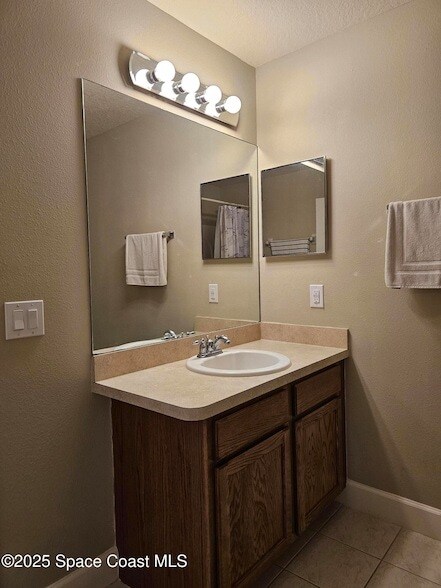 Building Photo - 4570 Radiant Way